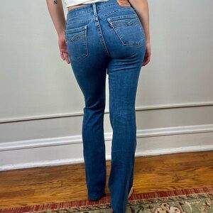 LEVI’S bootcut jeans
